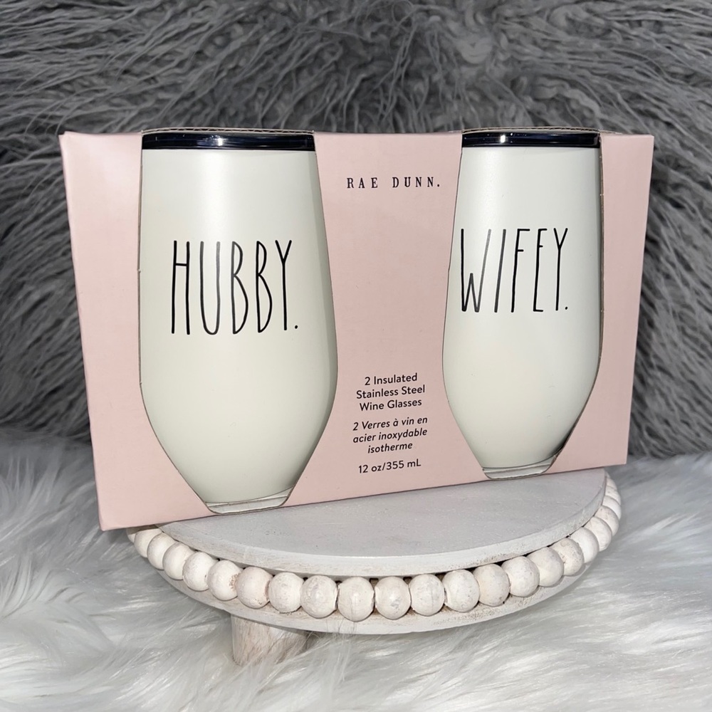 Rae Dunn HUBBY WIFEY Wine Glasses Set